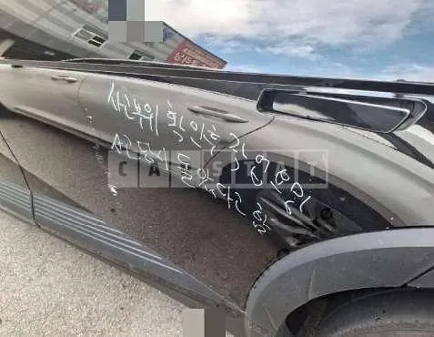 Photo 2 of 23: 2021 Hyundai IONIQ 5 — Korean insurance auction