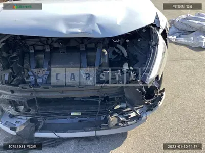Photo 1 of 13: 2022 Audi Q4 e-tron 40, VIN WAUZZZFZ5NP044708 — Korean insurance auction