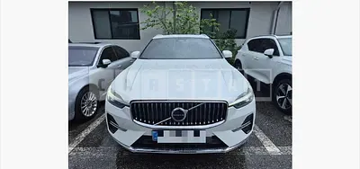 Photo 1 of 36: 2025 Volvo XC60T8 AWD — Korean insurance auction