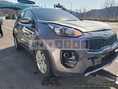 Photo 1 of 11: 2018 Kia Sportage — Korean insurance auction
