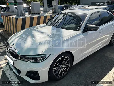 Photo 1 of 10: 2022 BMW 320i, VIN WBA5X510XNFM38796 — Korean insurance auction
