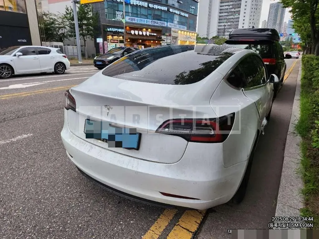 Photo 2 of 18: 2020 Tesla Model 3 Standard Range Plus RWD — Korean insurance auction