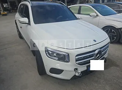 2020 Mercedes-Benz GLB220