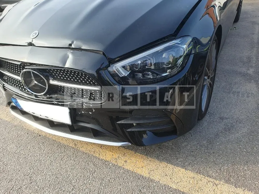 Photo 2 of 22: 2022 Mercedes-Benz E350 4Matic, VIN W1KZF8GB2NB050685 — Korean insurance auction