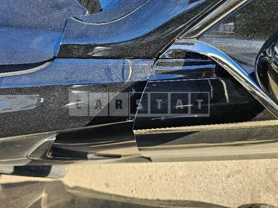Photo 2 of 30: 2018 Genesis Hyundai G70, VIN KMTG541EBJU019916 — Korean insurance auction