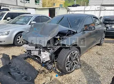 Photo 1 of 20: 2023 Hyundai Modern Ionic 6, VIN KMHM341CPPA015523 — Korean insurance auction