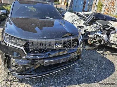 Photo 1 of 14: 2020 Kia Sorento Hybrid — Korean insurance auction