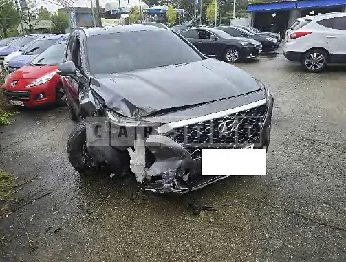 Photo 2 of 9: 2020 Hyundai Santa Fe — Korean insurance auction