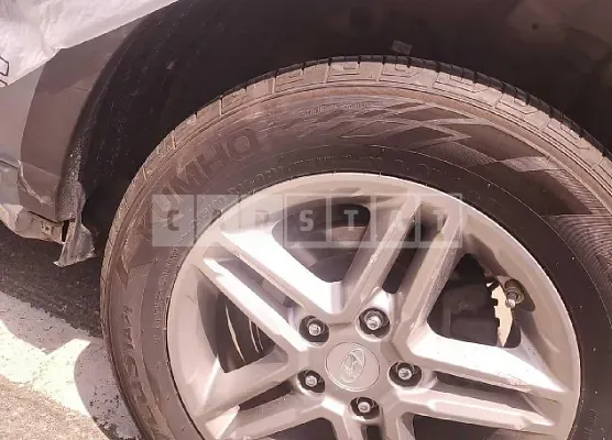 Photo 2 of 10: 2018 Hyundai Kona — Korean insurance auction