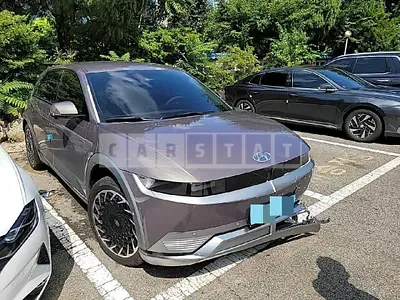 Photo 1 of 11: 2022 Hyundai Modern Ionic 5, VIN KMHKR81AFNU105590 — Korean insurance auction