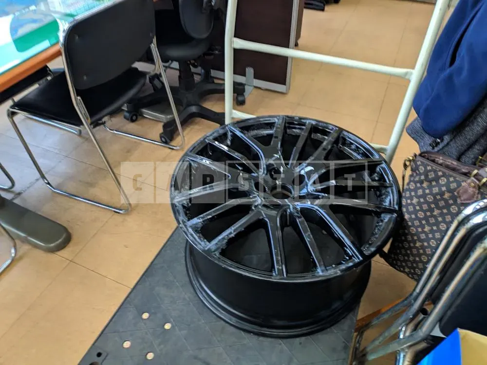 Photo 2 of 2: 2020 Maserati Wheels Levante Wheels — Korean insurance auction