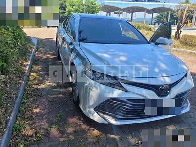 Photo 1 of 24: 2018 Toyota Camry — Korean insurance auction