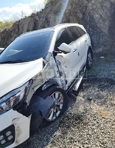 Photo 2 of 13: 2017 Kia Sorento — Korean insurance auction