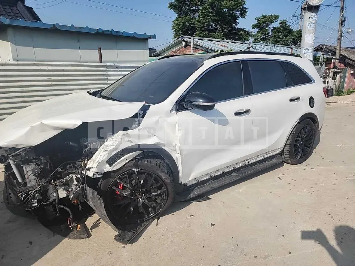 Photo 2 of 40: 2017 Kia Sorento — Korean insurance auction