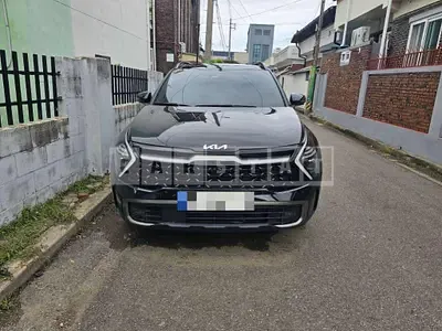Photo 1 of 10: 2023 Kia Sportage Hybrid — Korean insurance auction