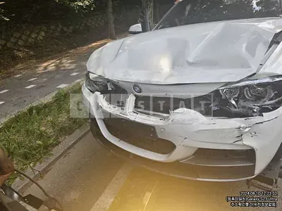 Photo 1 of 17: 2018 BMW 320d — Korean insurance auction