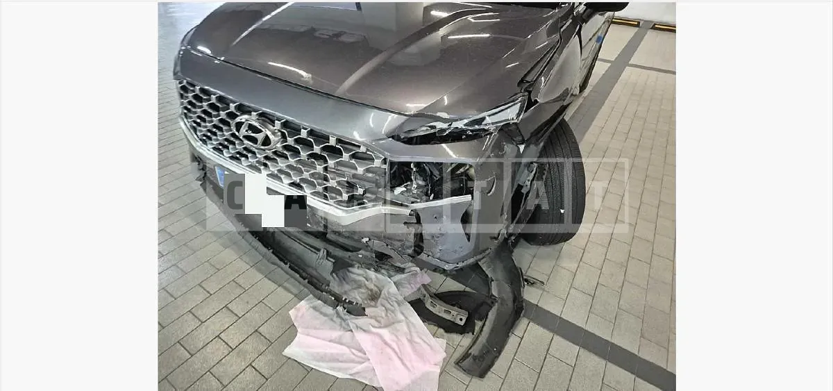 Photo 2 of 13: 2023 Hyundai Santa Fe TM — Korean insurance auction