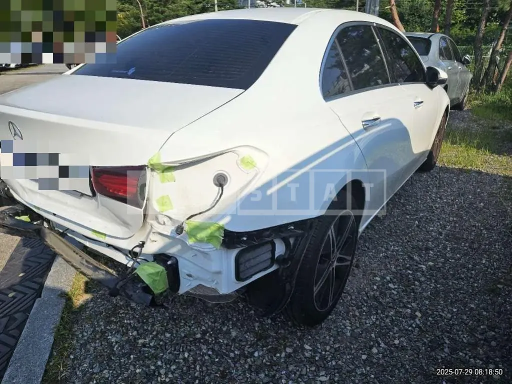 Photo 2 of 22: 2024 Mercedes-Benz A220 Sedan — Korean insurance auction