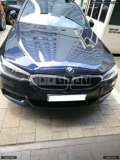 Photo 1 of 13: 2019 BMW 530i M Sport, VIN WBAJD3101KWW43267 — Korean insurance auction