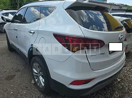 Photo 2 of 6: 2018 Hyundai Santa Fe — Korean insurance auction