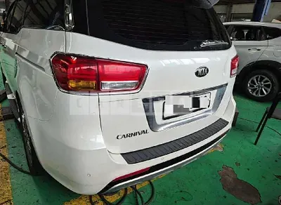Photo 1 of 88: 2016 Kia Carnivals — Korean insurance auction