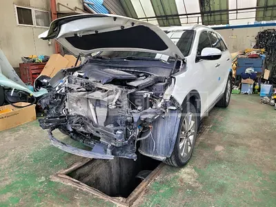 Photo 1 of 19: 2017 Kia Sorento, VIN KNAPK81ABHA292428 — Korean insurance auction