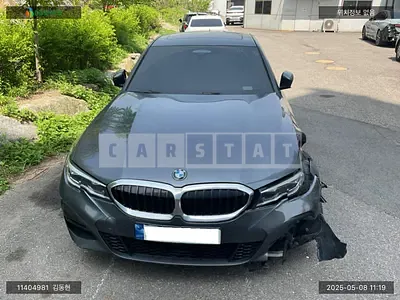 Photo 1 of 16: 2022 BMW 320i, VIN WBA5X5107NFM84425 — Korean insurance auction