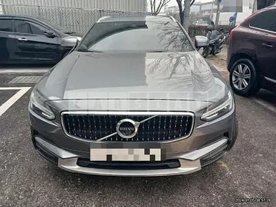 2017 Volvo V90CCD5 AWD