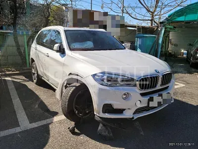 Photo 1 of 29: 2015 BMW X5 xDrive 30d, VIN WBAKS4107F0H59133 — Korean insurance auction