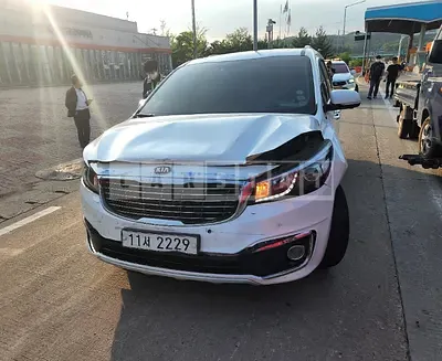 Photo 1 of 34: 2016 Kia Carnival, VIN KNAME81ABGS122272 — Korean insurance auction