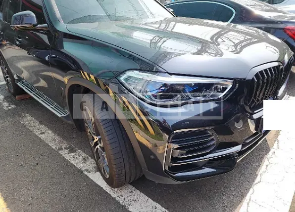 Photo 2 of 24: 2022 BMW X5 xDrive 30d, VIN WBAJU8109N9N41182 — Korean insurance auction