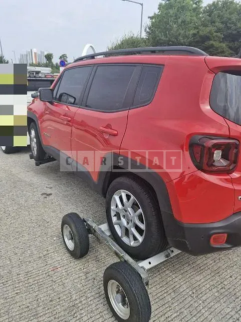 Photo 2 of 8: 2020 Jeep Zip Renegade 1.6 — Korean insurance auction