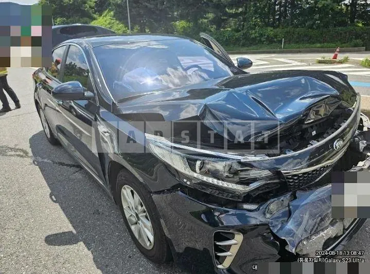 Photo 2 of 31: 2016 Kia K5 2.0 (LPG), VIN KNAGT416BGA056839 — Korean insurance auction