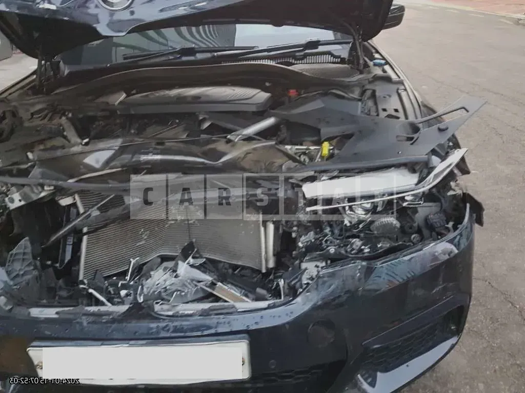 Photo 2 of 9: 2018 BMW 520d, VIN WBAJC3103JDA33984 — Korean insurance auction