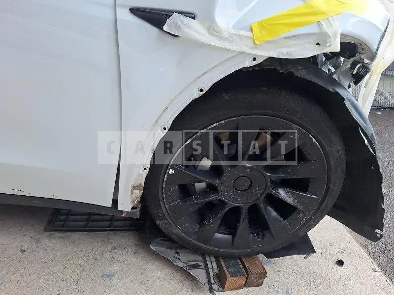 Photo 2 of 37: 2022 Tesla Model Y Long Range — Korean insurance auction