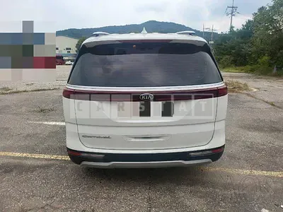 Photo 1 of 32: 2020 Kia Carnival 2.2, VIN KNANB81BBMS032209 — Korean insurance auction