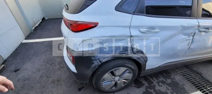 Photo 2 of 27: 2019 Hyundai Kona Electric, VIN KMHK381GFKU009309 — Korean insurance auction