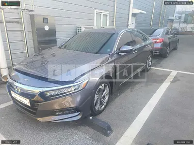 Photo 1 of 27: 2018 Honda Accord 1.5 Turbo, VIN 1HGCV1650JA511247 — Korean insurance auction