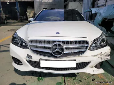 Photo 1 of 17: 2015 Mercedes-Benz E250 BlueTec 4Matic, VIN WDDHF9HB0FB164606 — Korean insurance auction