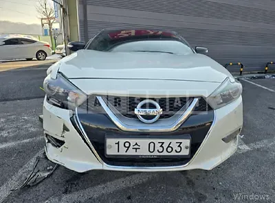 Photo 1 of 17: 2016 Nissan Maxima — Korean insurance auction