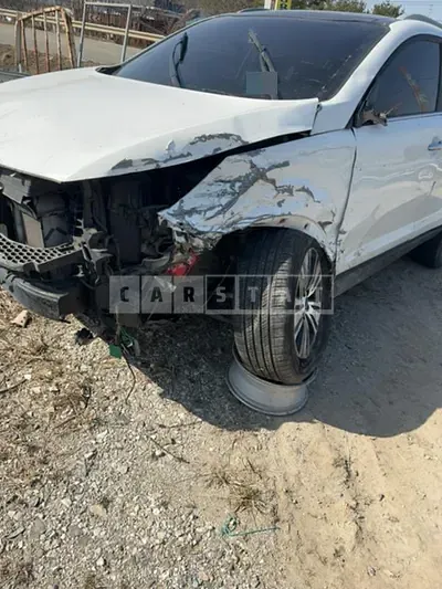 Photo 1 of 25: 2015 Kia Sportage R — Korean insurance auction