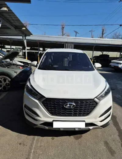 Photo 1 of 15: 2018 Hyundai Tucson — Korean insurance auction