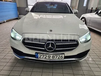 Photo 1 of 41: 2022 Mercedes-Benz E350 4Matic, VIN W1KZF8GB1NB053612 — Korean insurance auction