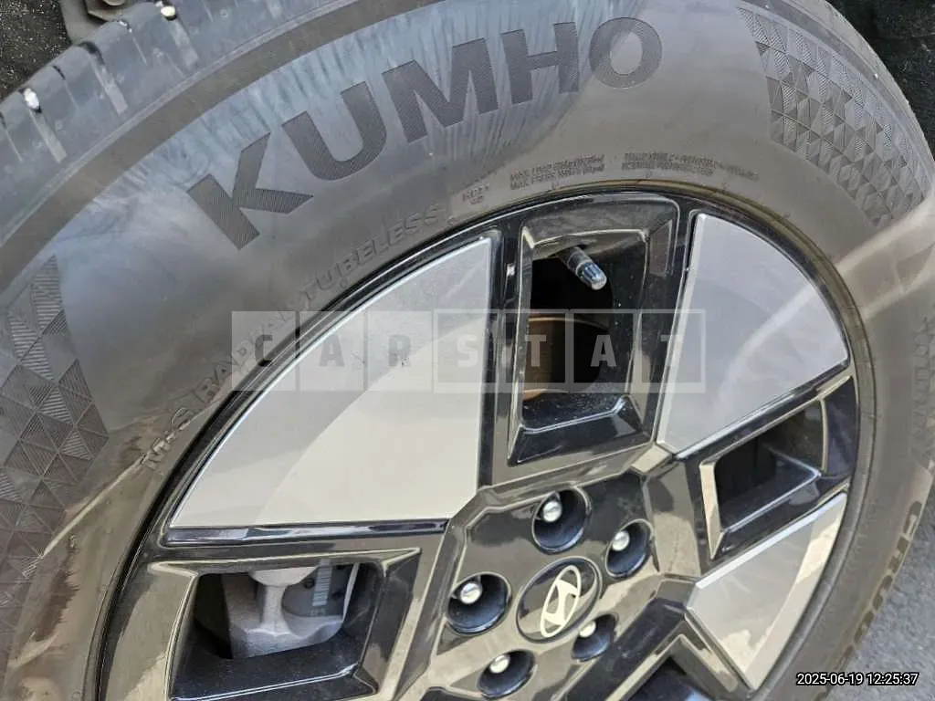 Photo 2 of 5: 2024 Hyundai (parts) Santa Fe MX5 Wheels — Korean insurance auction