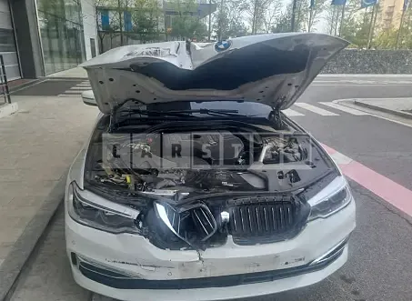 Photo 2 of 8: 2018 BMW 530i xDrive — Korean insurance auction
