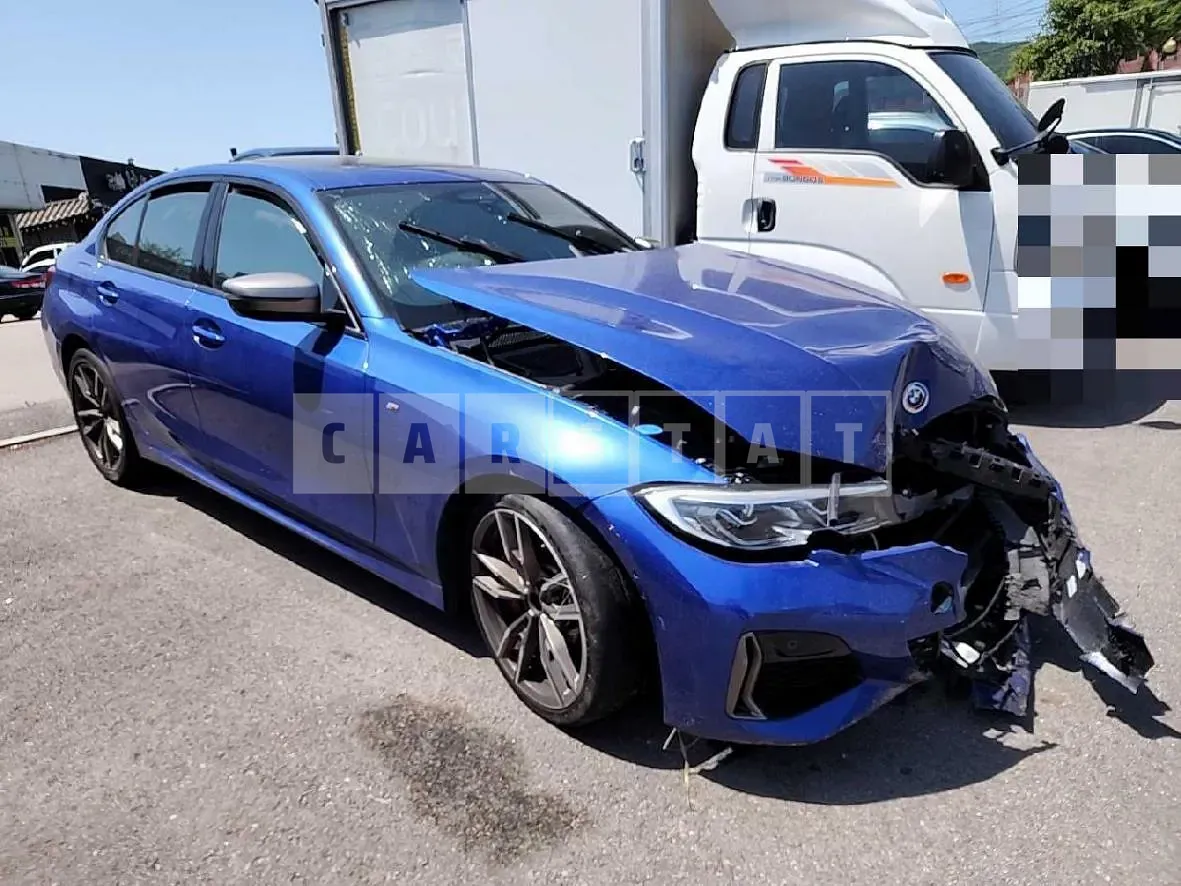 Photo 2 of 30: 2022 BMW M340i — Korean insurance auction