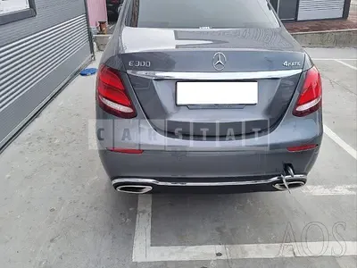 Photo 1 of 10: 2019 Mercedes-Benz E 300 4Matic, VIN WDDZF4KBXKA655295 — Korean insurance auction