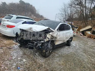 Photo 1 of 19: 2015 Hyundai Tucson, VIN KMHJ581ABGU014400 — Korean insurance auction