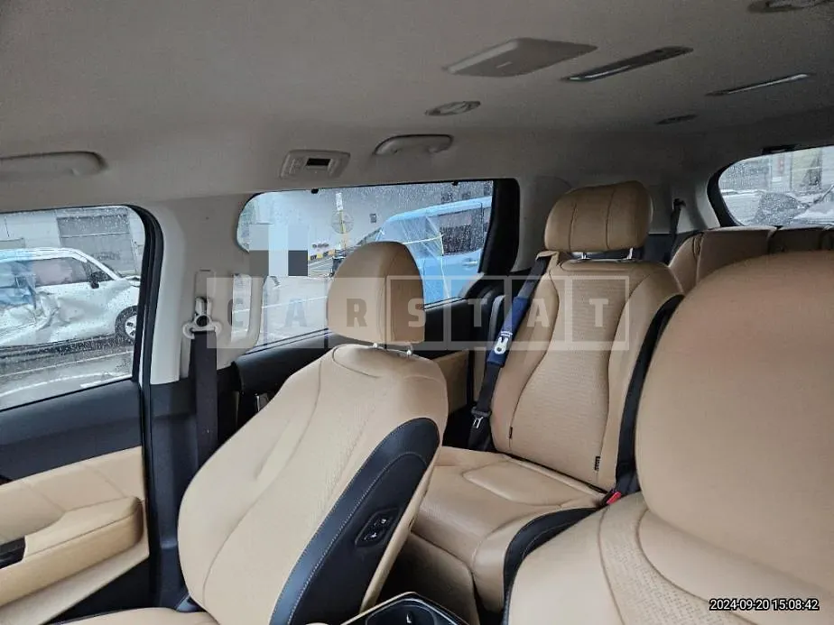 Photo 2 of 11: 2022 Kia Carnival 3.5 — Korean insurance auction