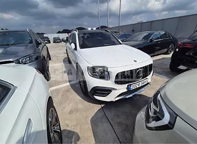 2023 Mercedes-AMG GLB35 4MATIC